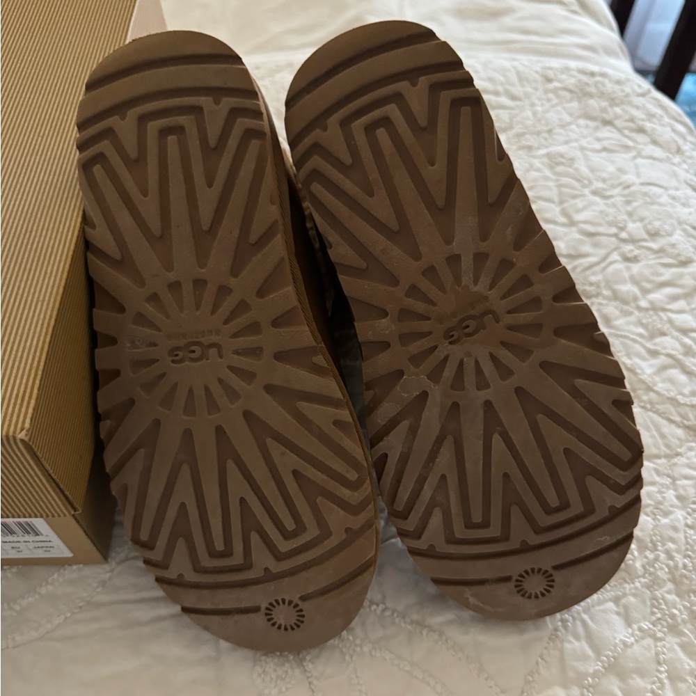 UGG Cassidee Knit Boots - Picture 7 of 7